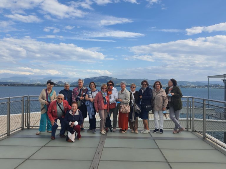 Alumnos y alumnas despidieron el curso con una estupenda excursión por Cantabria.